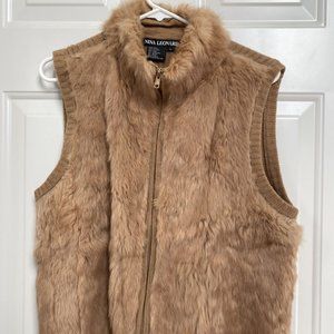 Nina Leonard Size L Tan Fur Vest full zip